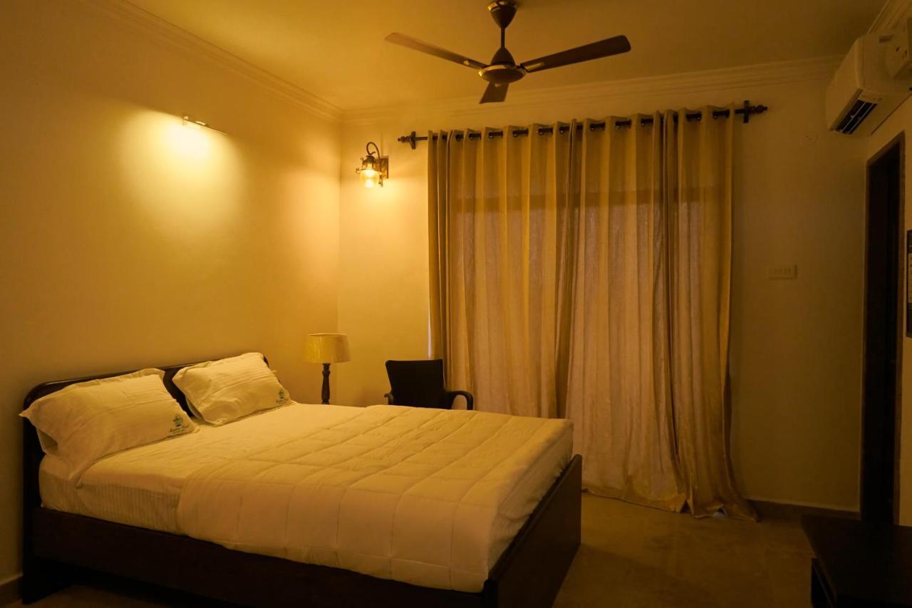 Martins Crest Hotel Patnem Beach Ngoại thất bức ảnh