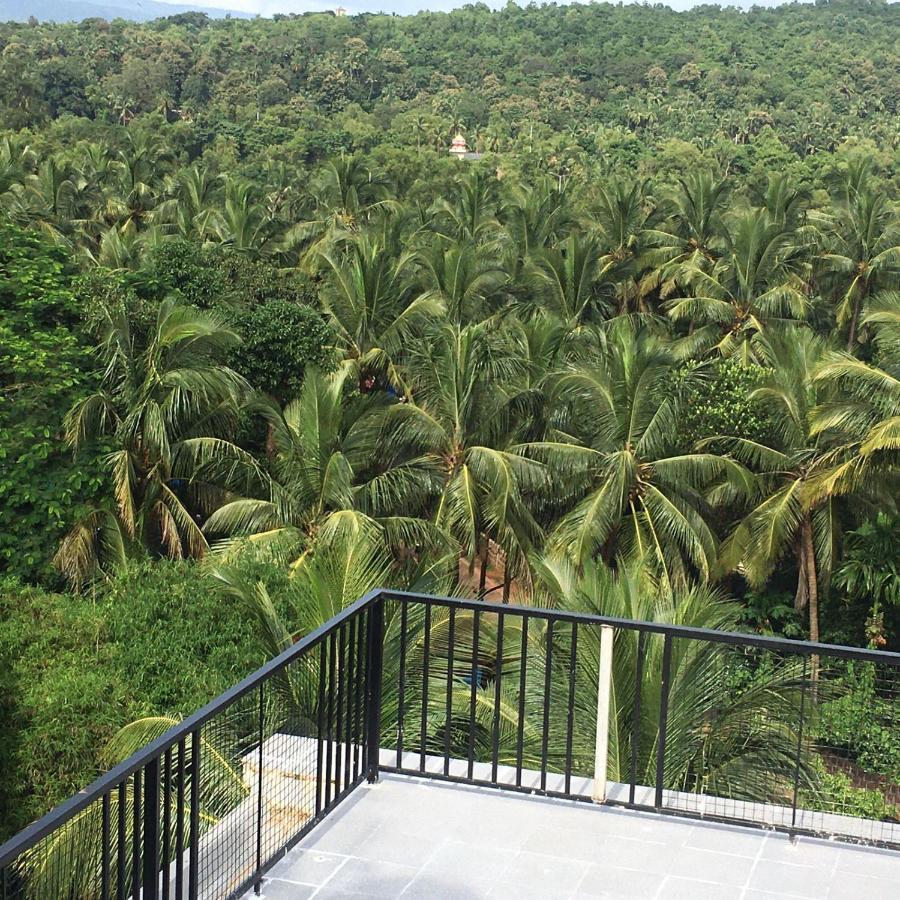 Martins Crest Hotel Patnem Beach Ngoại thất bức ảnh