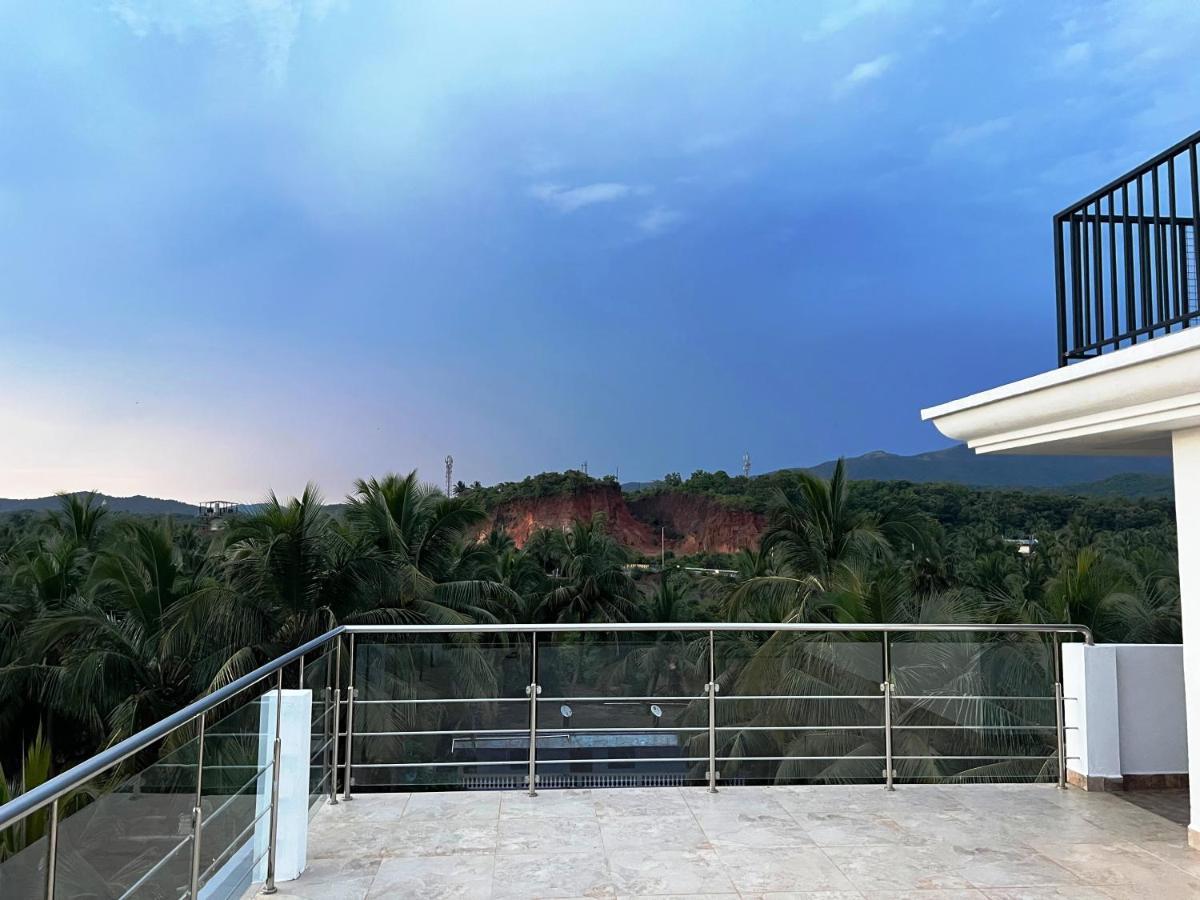 Martins Crest Hotel Patnem Beach Ngoại thất bức ảnh