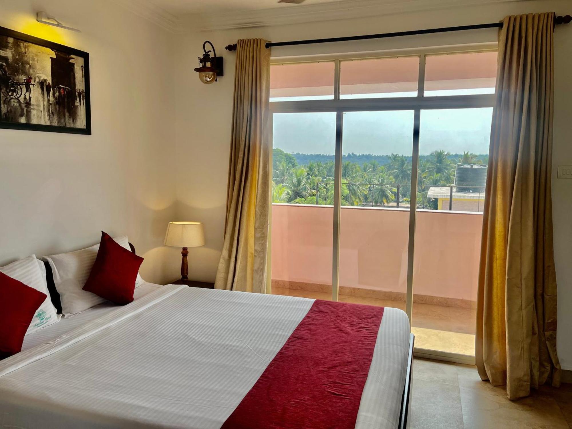 Martins Crest Hotel Patnem Beach Ngoại thất bức ảnh