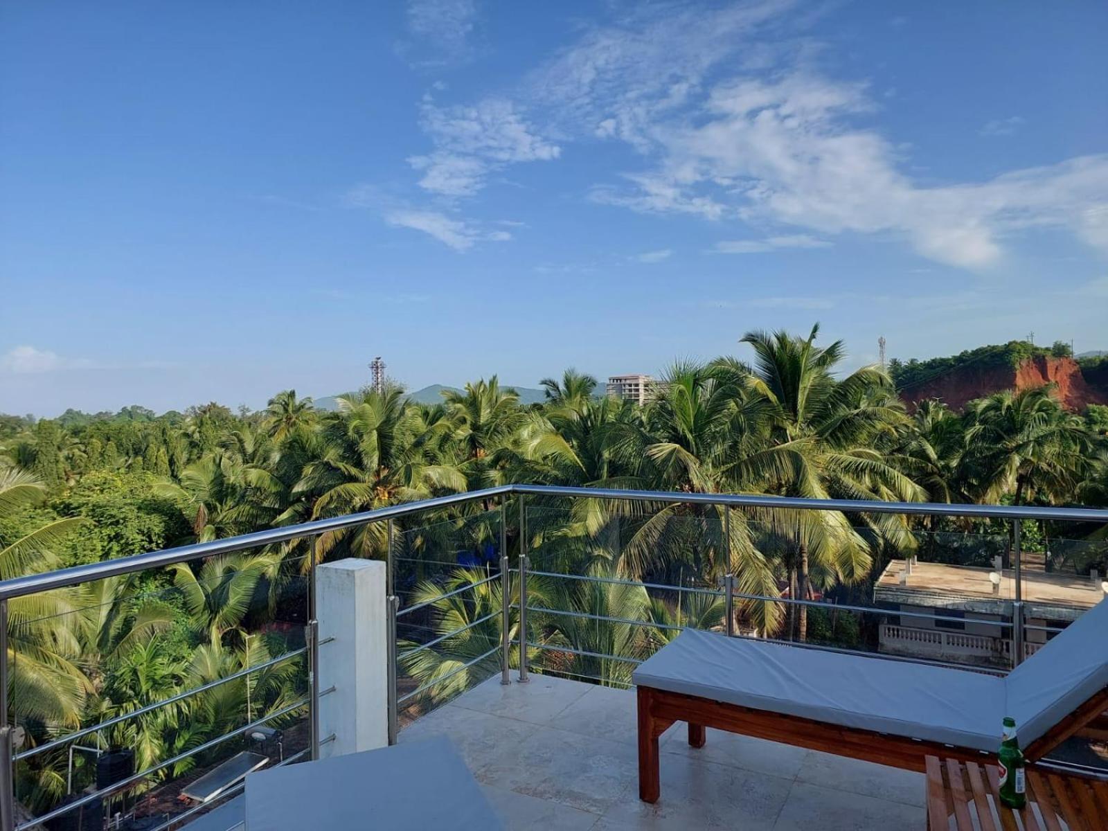 Martins Crest Hotel Patnem Beach Ngoại thất bức ảnh